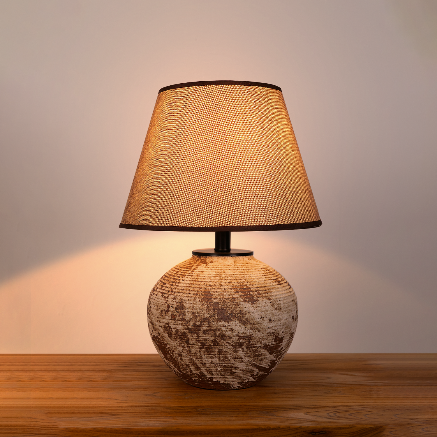 Rustic Ceramic Table Lamp with Textured Base and Linen Shade
