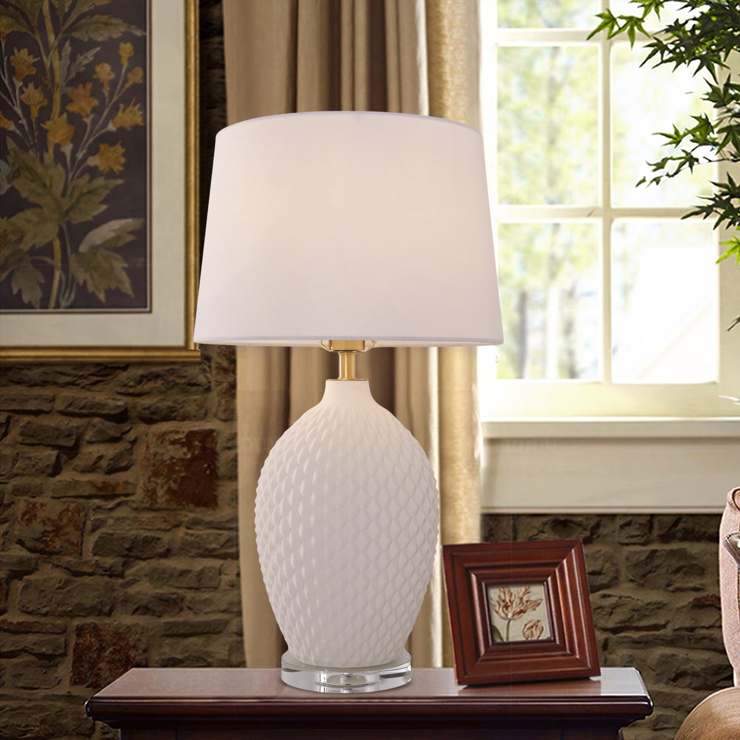 3D Pure White Diamond Embossed Relief Pattern Ceramic Table Lamp
