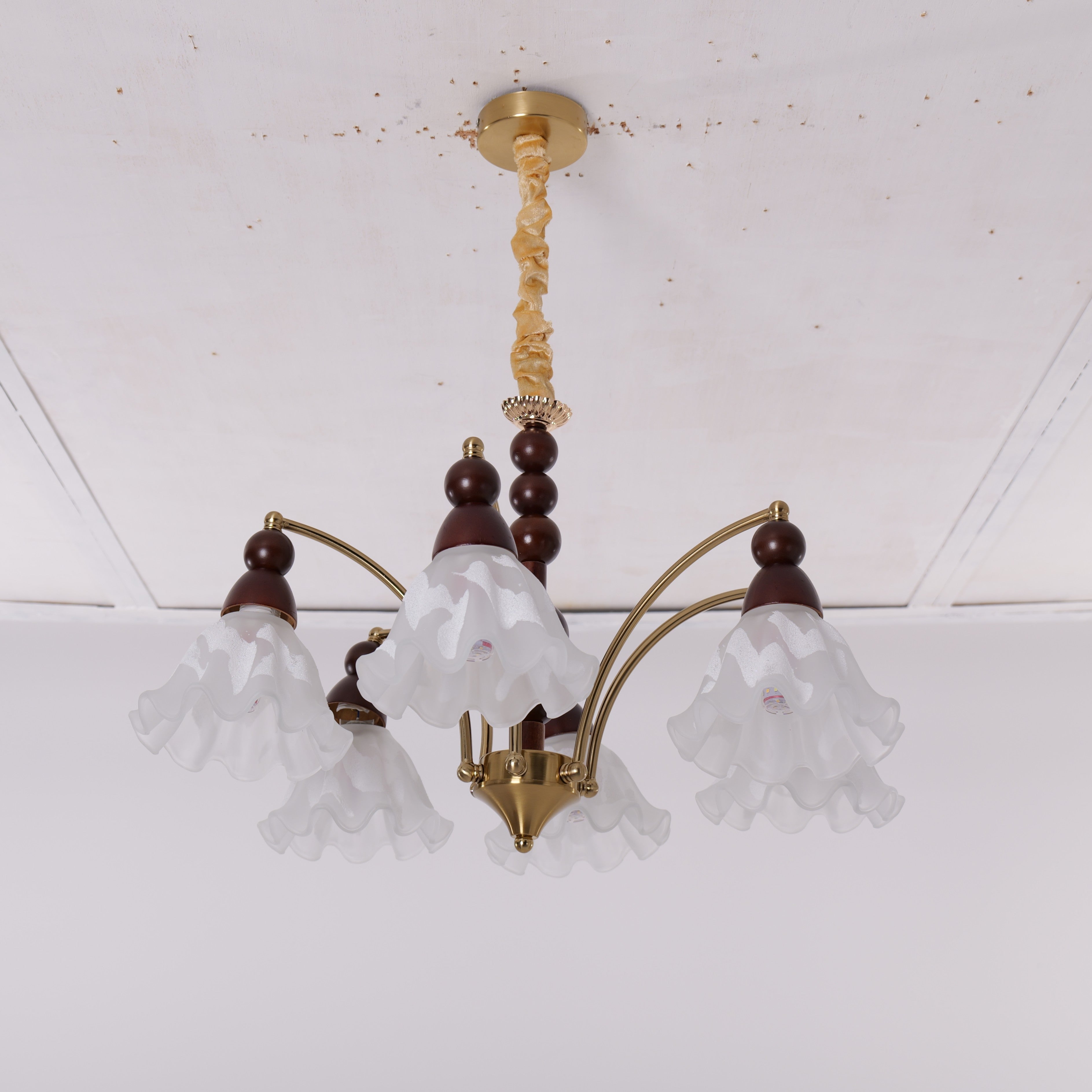 6-Light White Glass Chandelier - LI460294