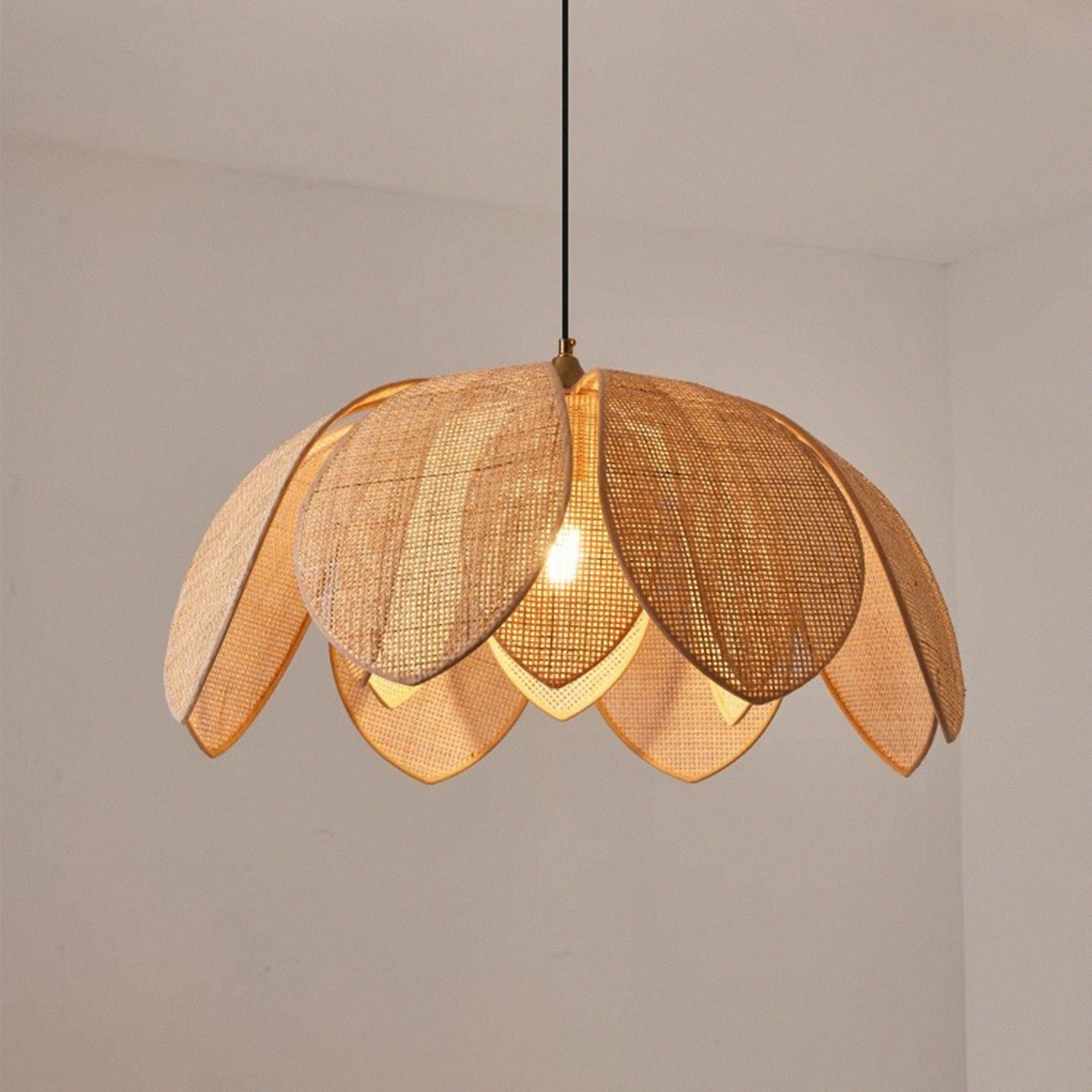 Handcrafted Rattan Weave Petal-Shaped Creative Pendant Lights