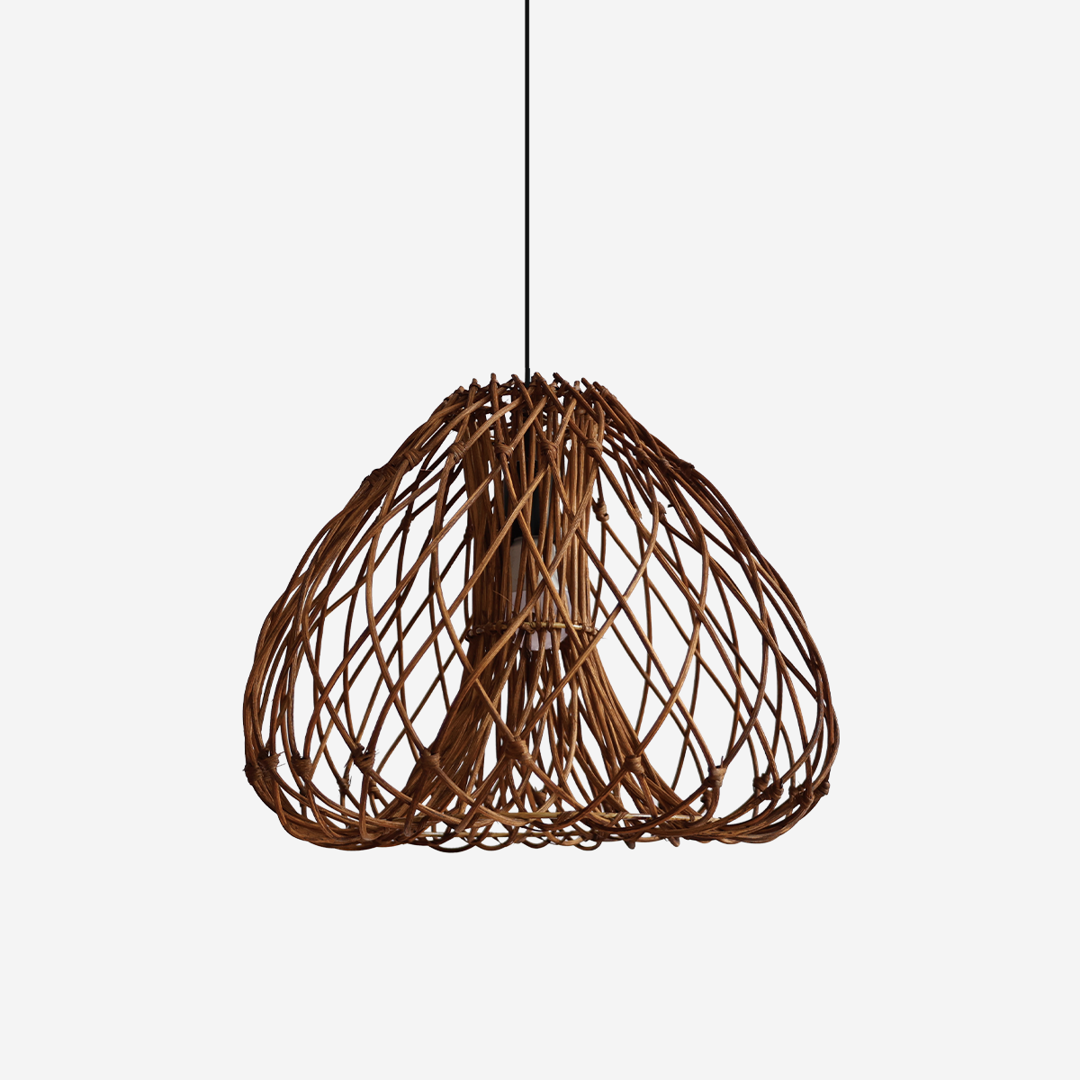 Natural Woven Rattan Pendant Light for Rustic Interiors