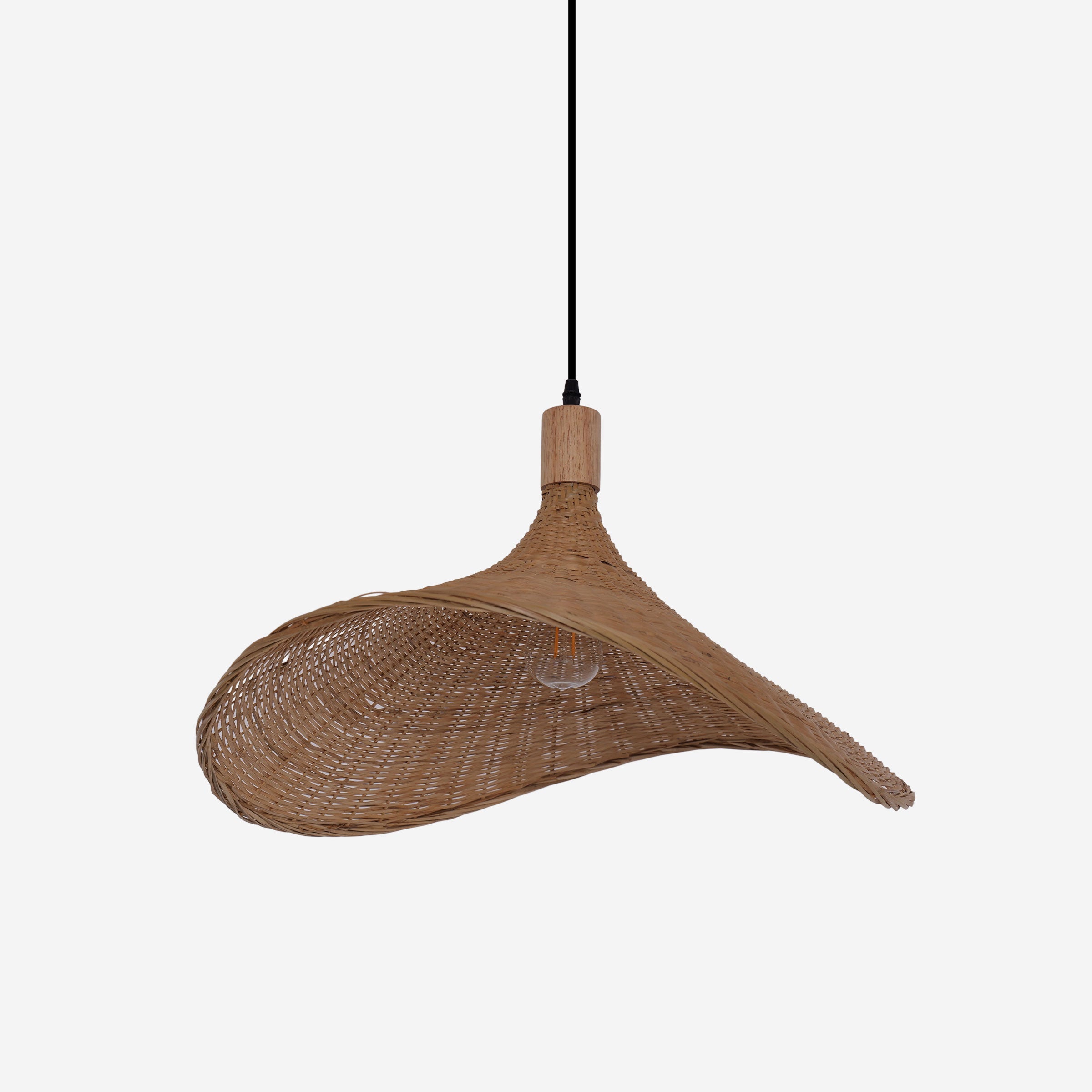 Handwoven Bamboo Shade Pendant Light for Cozy Interiors