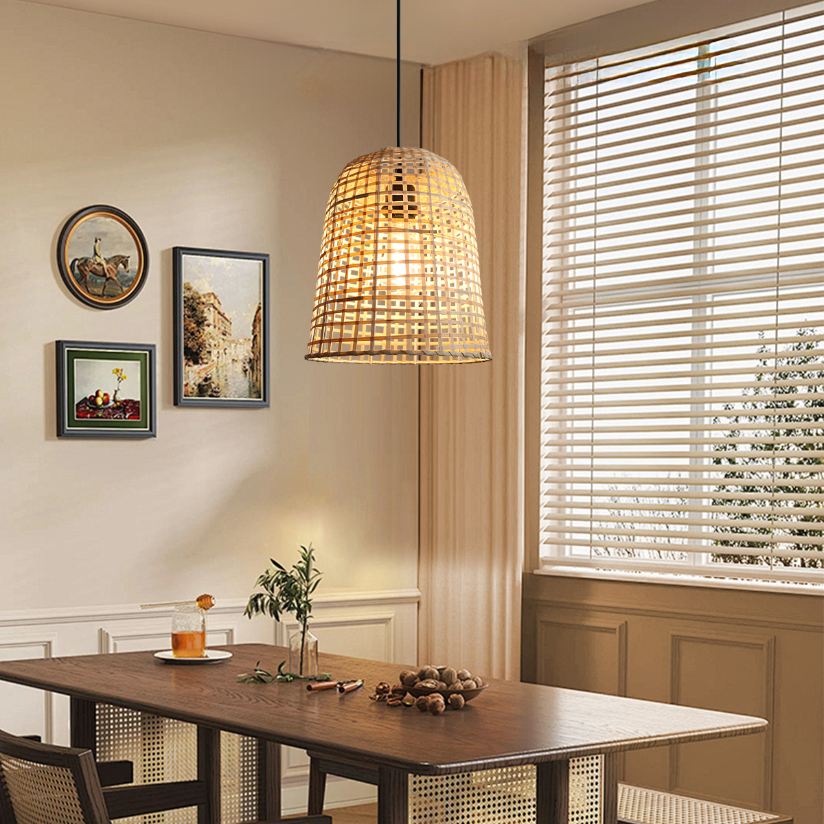 Eco-Friendly Natural Woven Bamboo Pendant Light for Cozy Ambiance