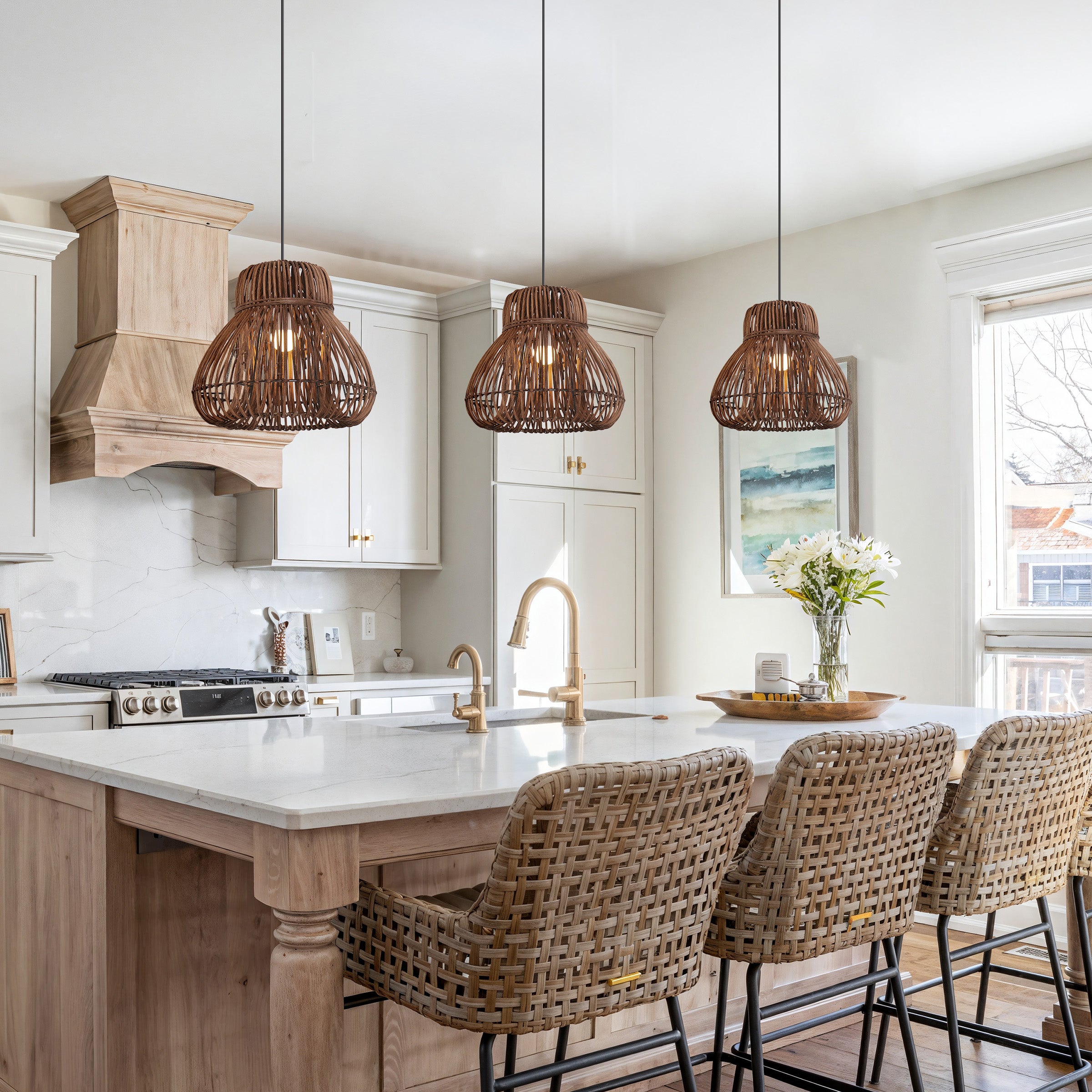 Natural Woven Rattan Pendant Light for Rustic Interiors