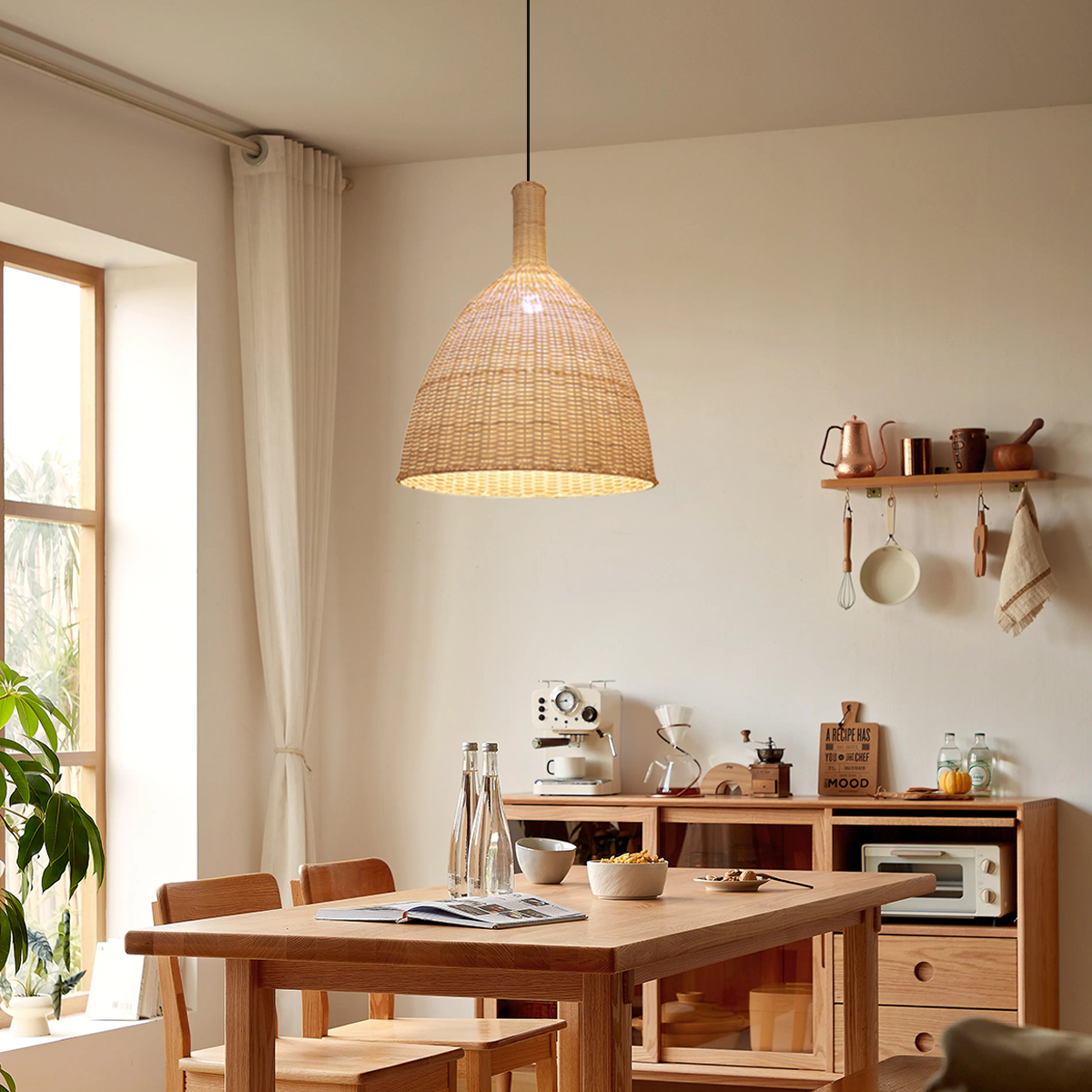 Natural Woven Grass Dome Pendant Light for Cozy Interiors