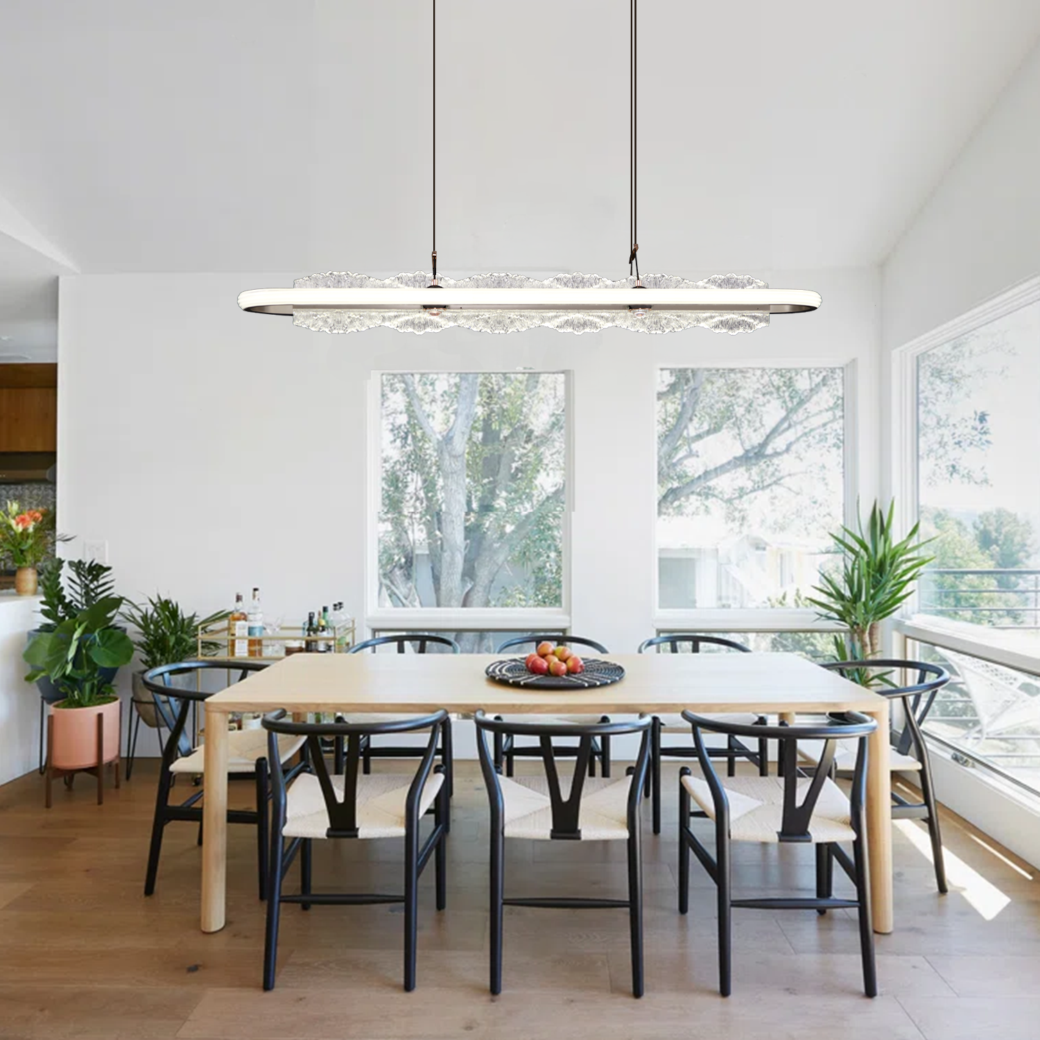 Sleek Aluminum and Acrylic Pendant Light for Dinning Area