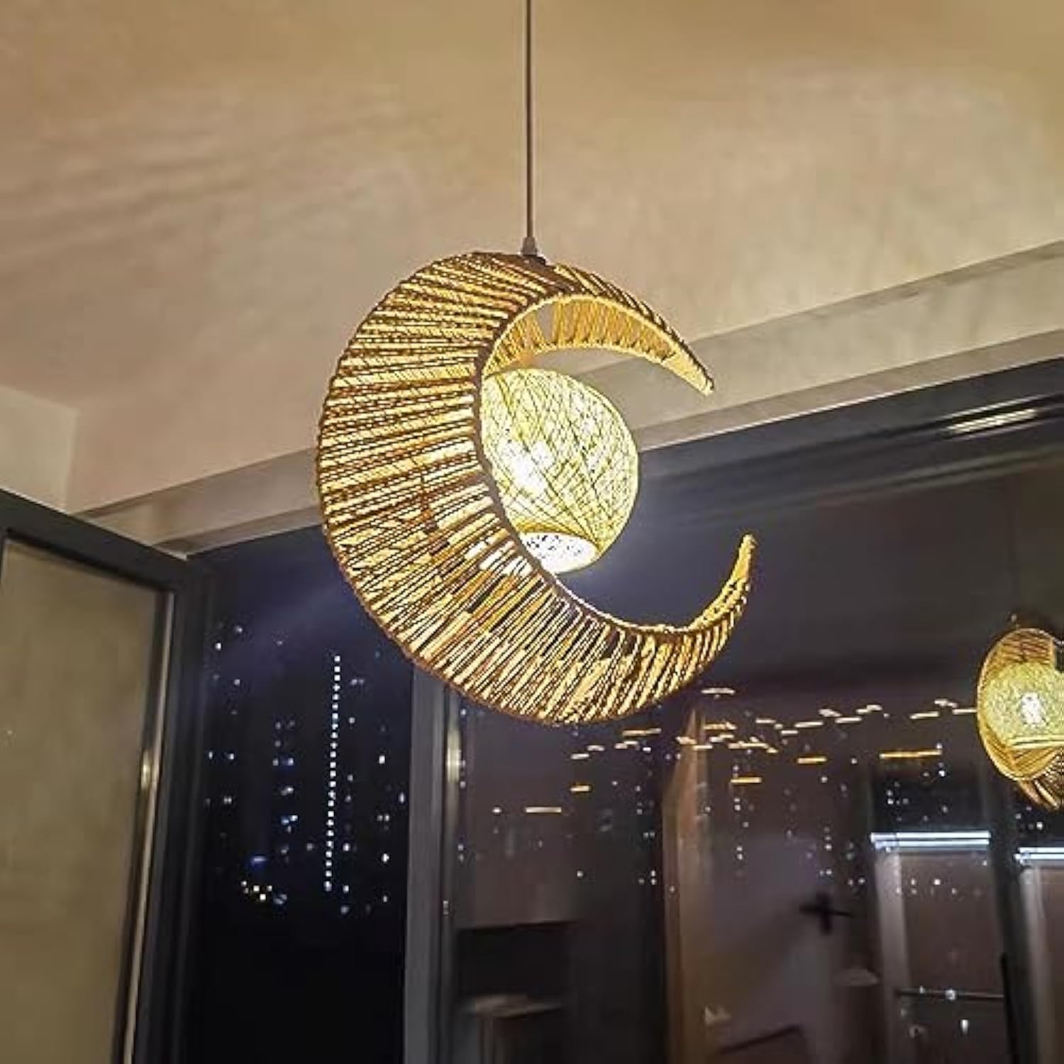 Moon-Shaped Eco-Friendly LED Hemp Rope Pendant Light