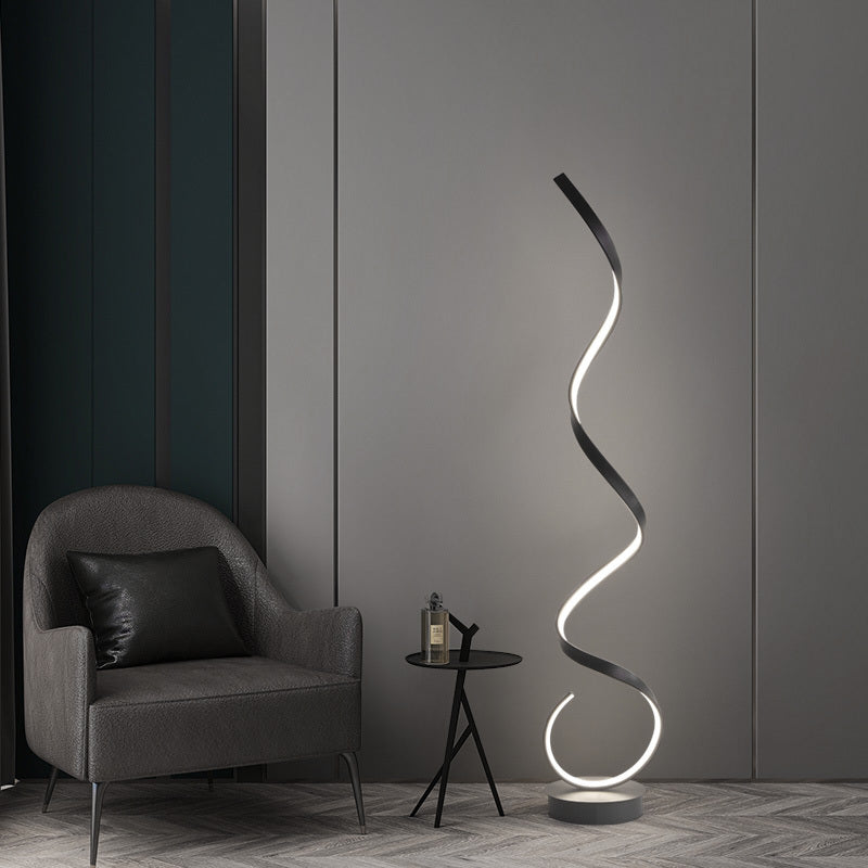 Minimal Line-Design Metal LED Floor Lamp