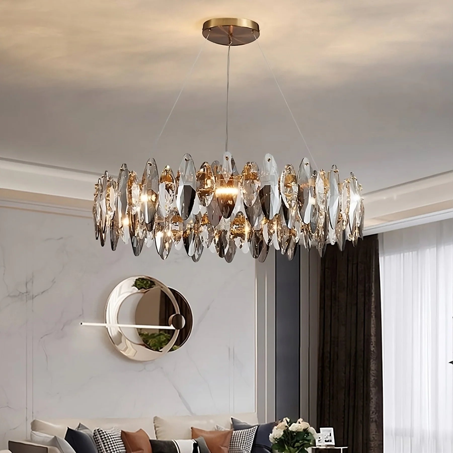 Scandinavian Luxe Crystal Pendant Light Modern LED Light Fixture