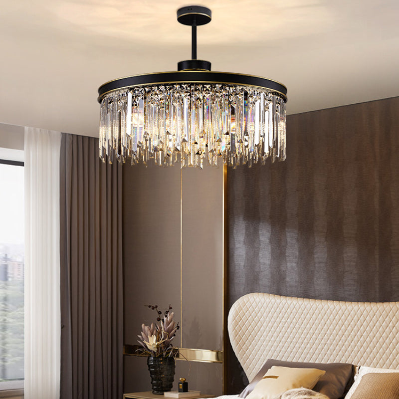 Modern Luxurious Pendant Light with Crystal Shade