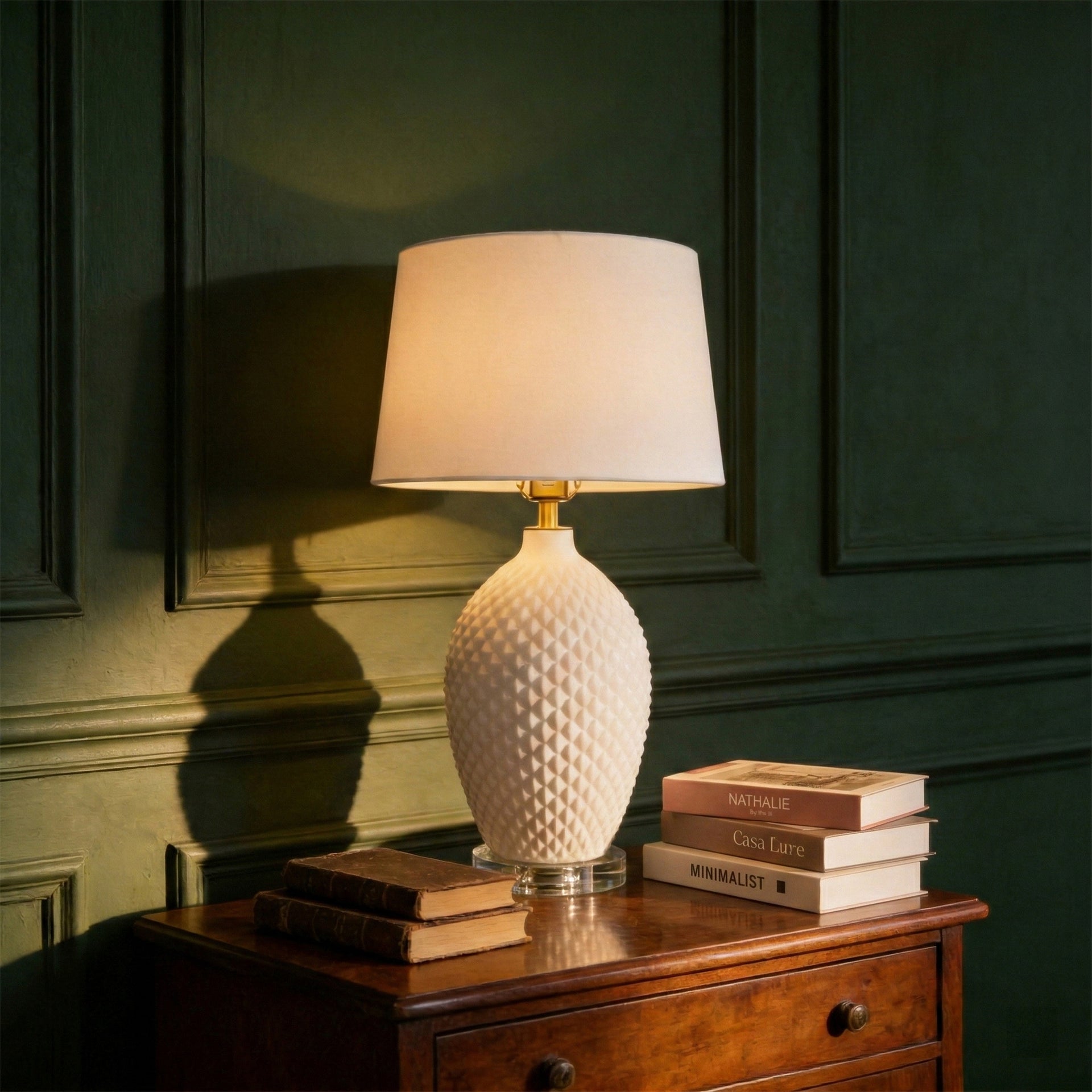 3D Pure Diamond Embossed Relief Pattern Ceramic Table Lamp