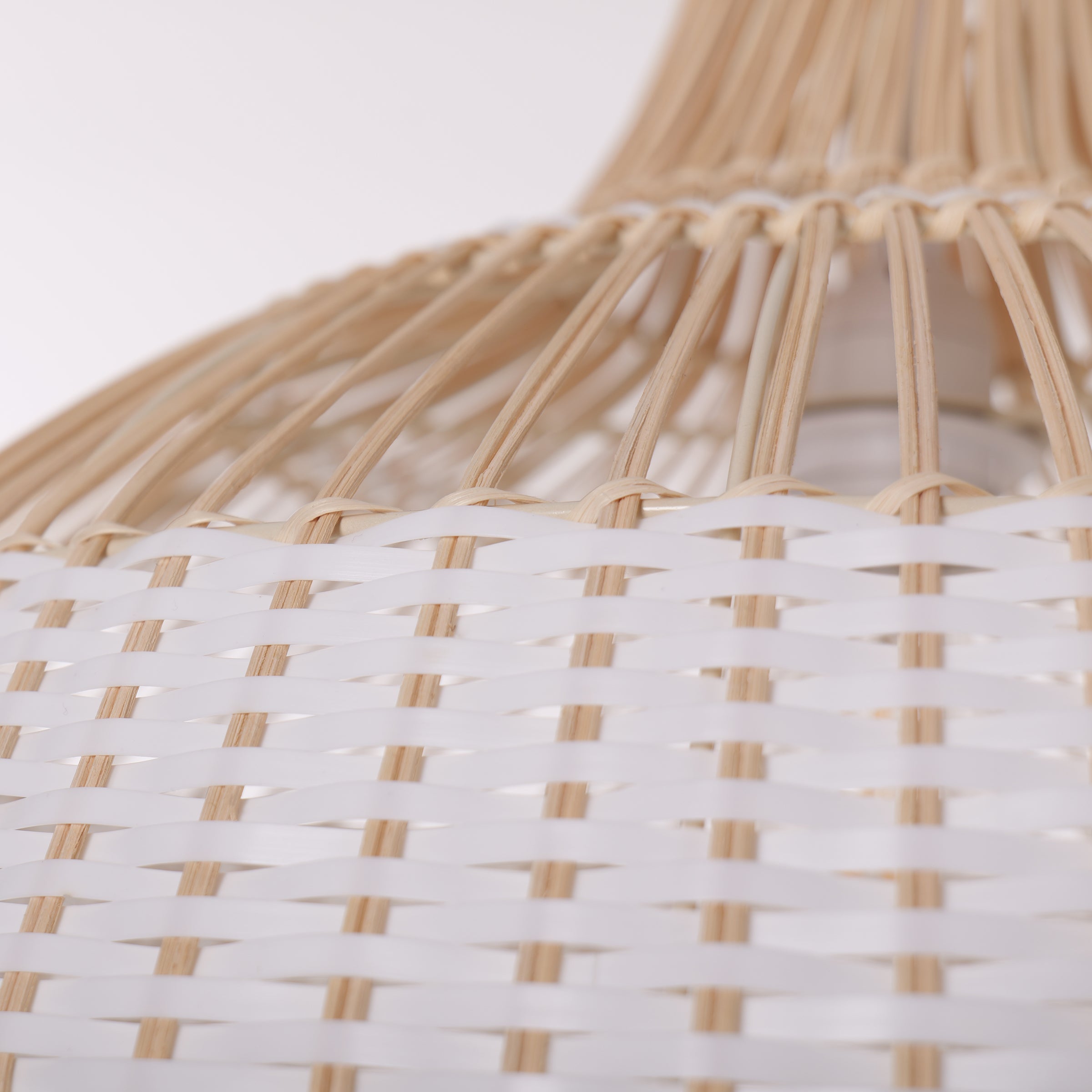Half white handwoven rattan pendant light Style A - Lower Open Weave 细节6