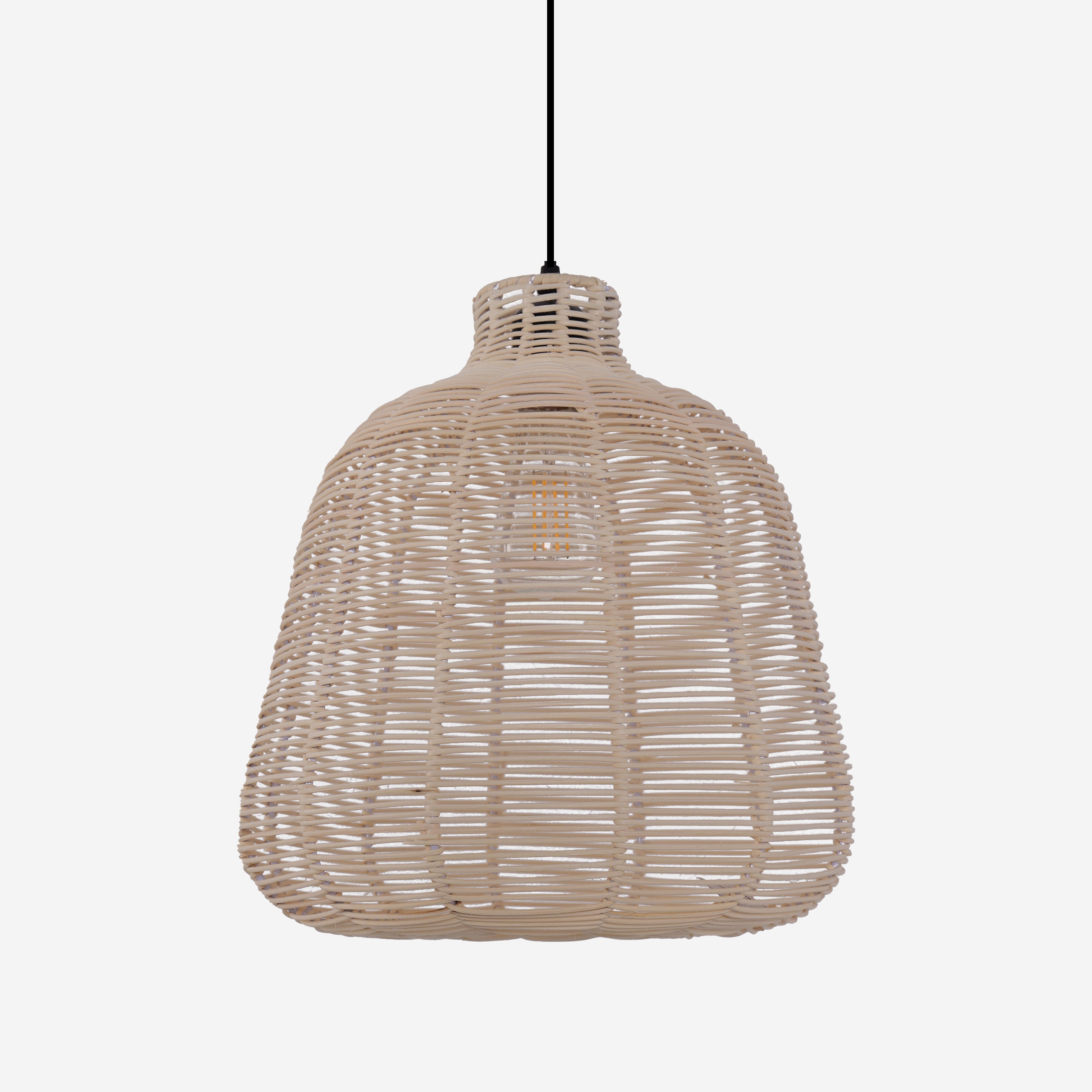 Natural Rattan Woven Pendant Light for Warm Ambient Lighting