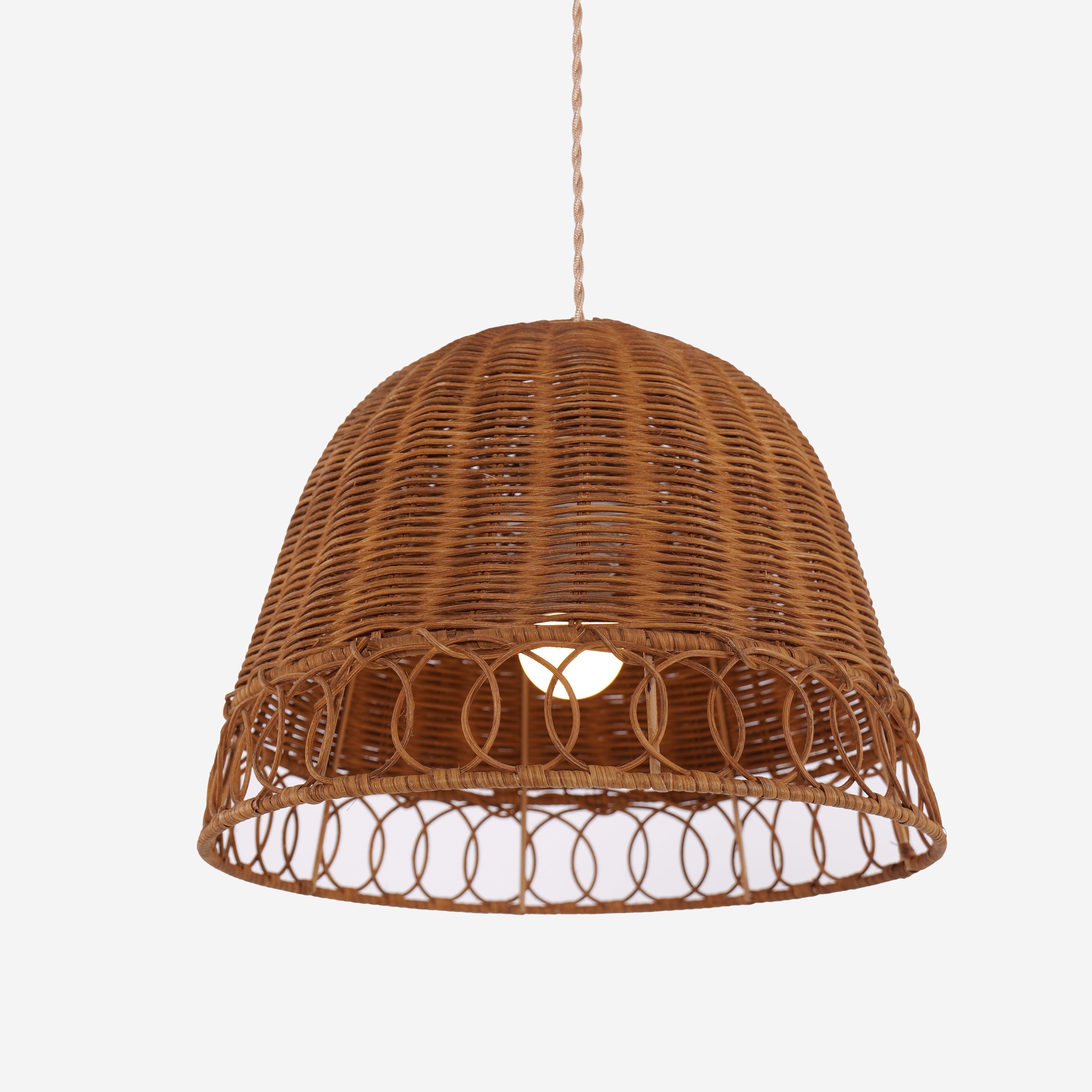 Handwoven Rattan Pendant Light for Cozy Living Spaces