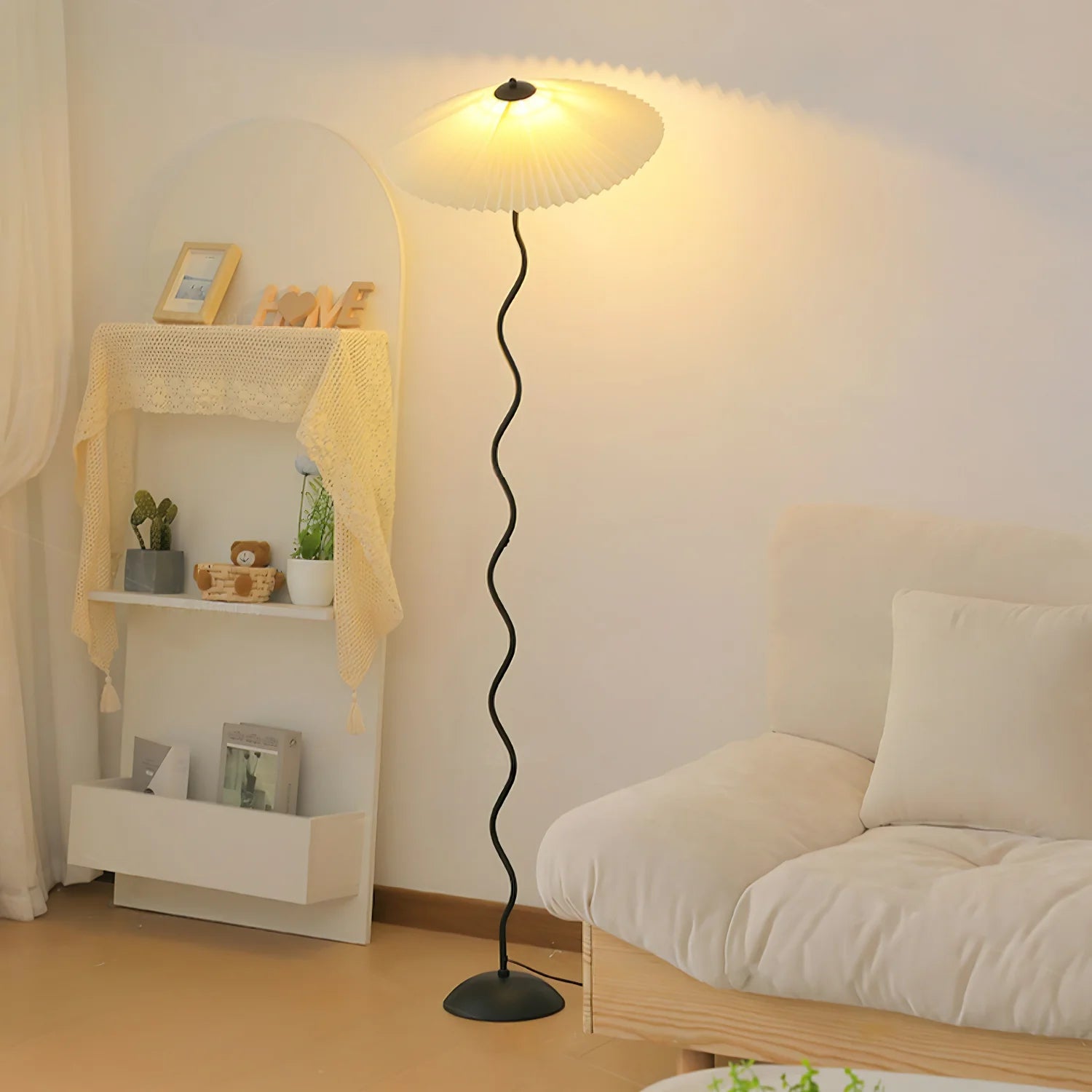 LED Modern Simple Squiggle Floor Lamp