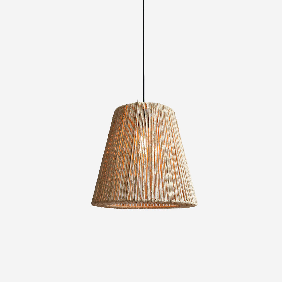 Rustic Hemp Rope Woven Pendant Light for Cozy Interiors