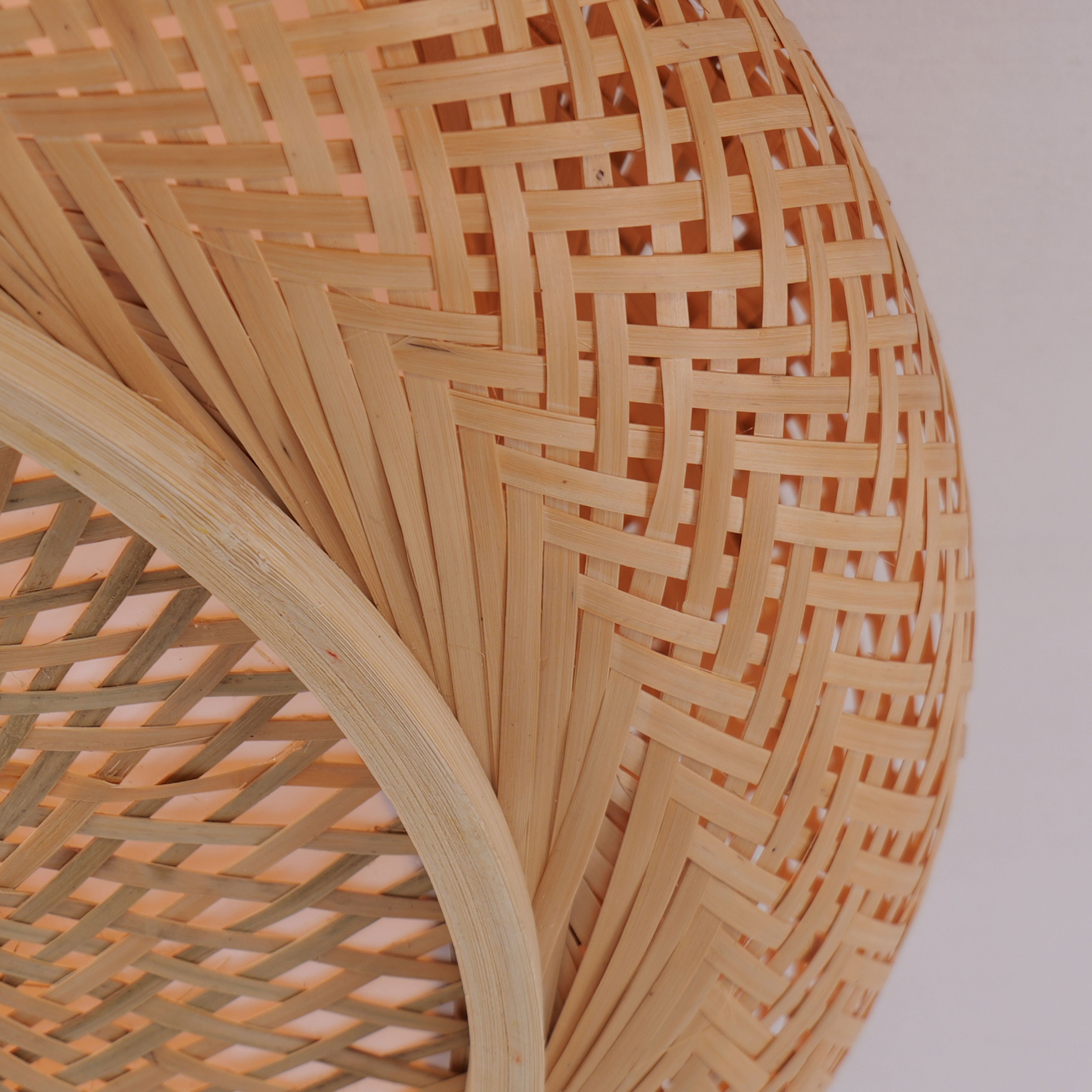 Close-up detail of Natural Bamboo Base Lutta-Bamboo LED Ceiling Light Handwoven Natural Pendant Lighting for pendant
