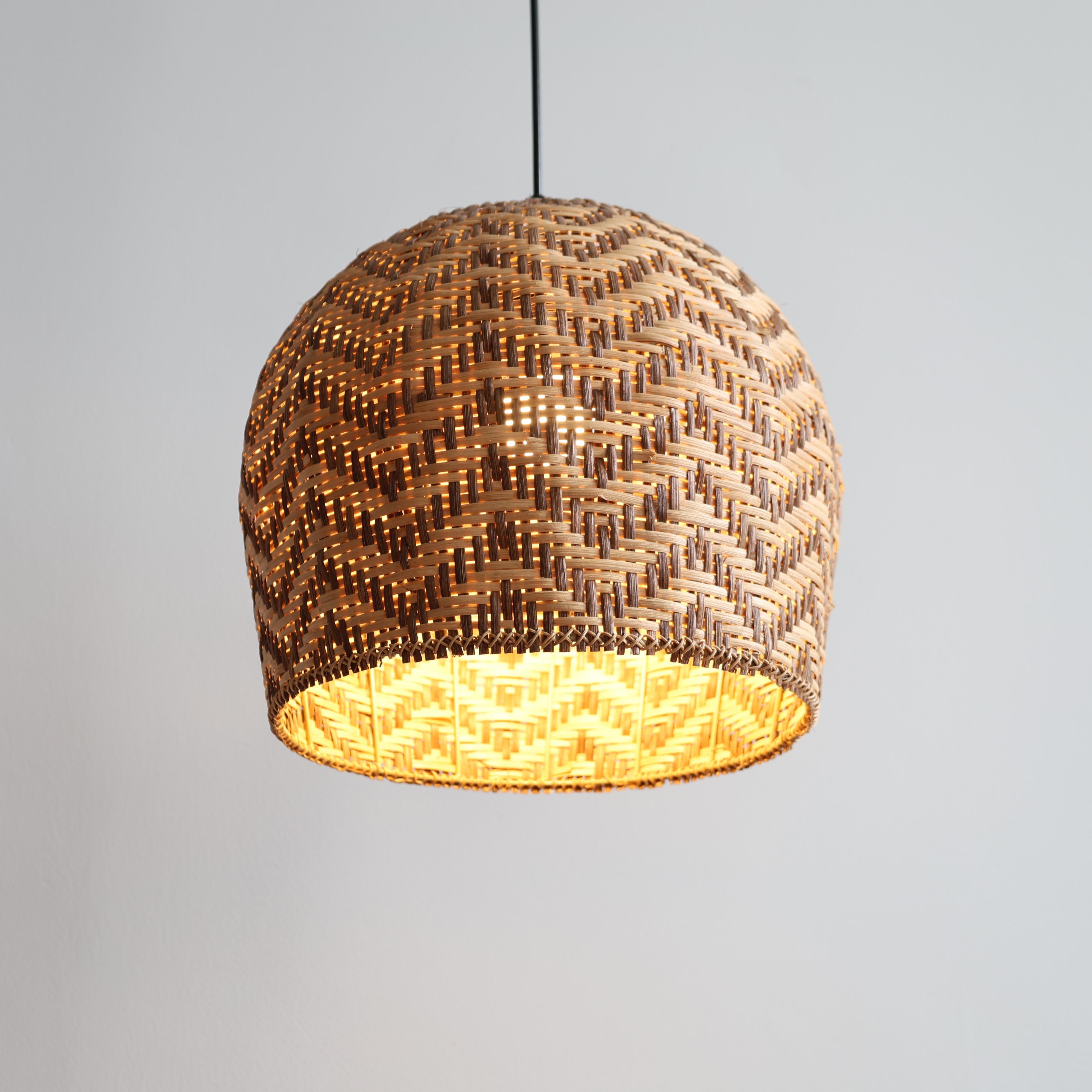 Elegant Woven Rattan Pendant Light with Wave Details